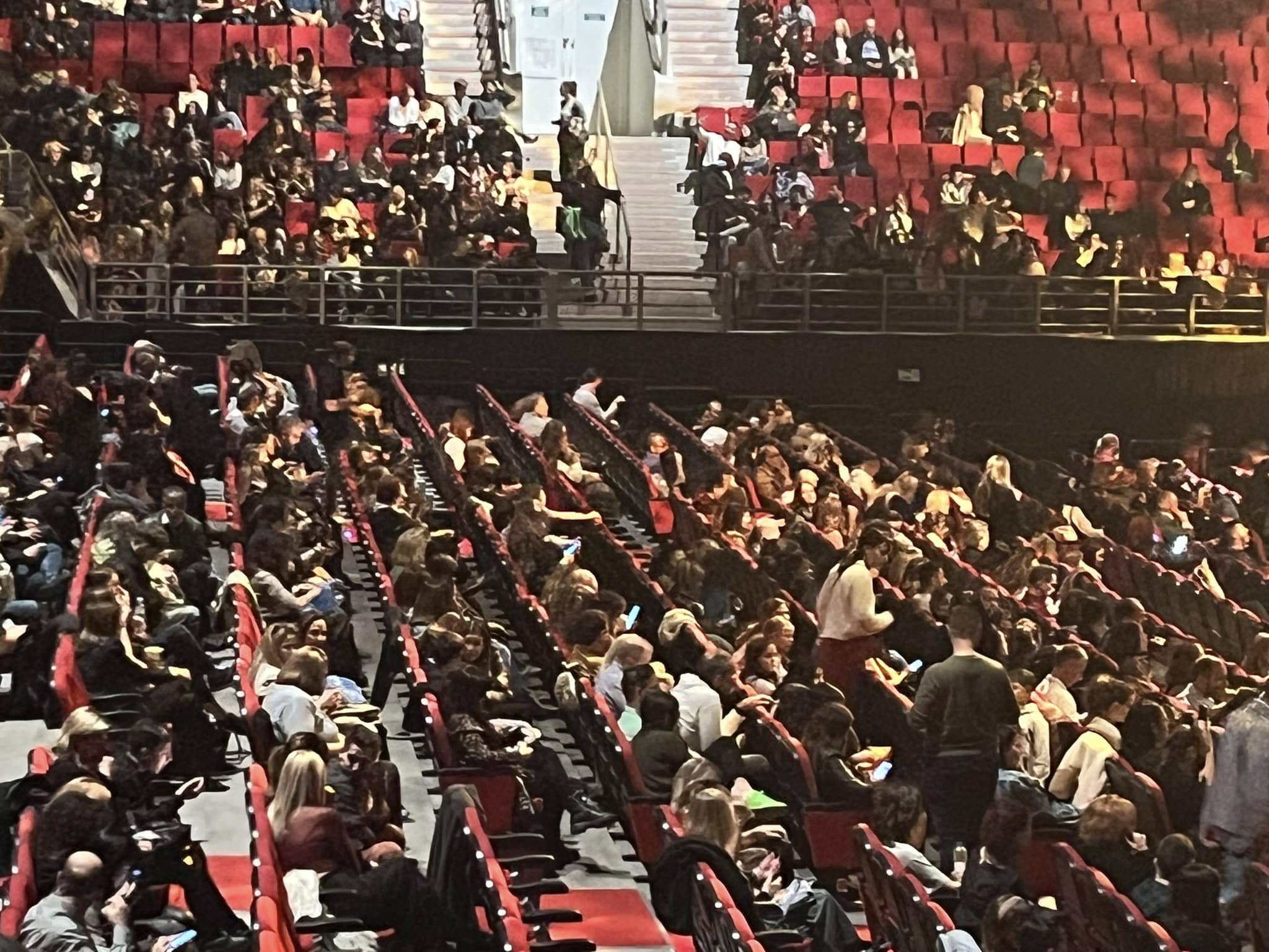 2025 11 9 Christmas theater 4